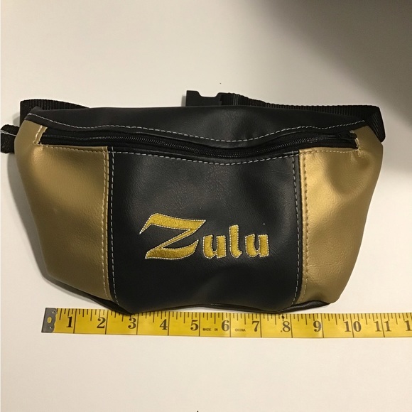 Mardi Gras 2023 Zulu Fanny Pack (New) - Picture 10 of 11